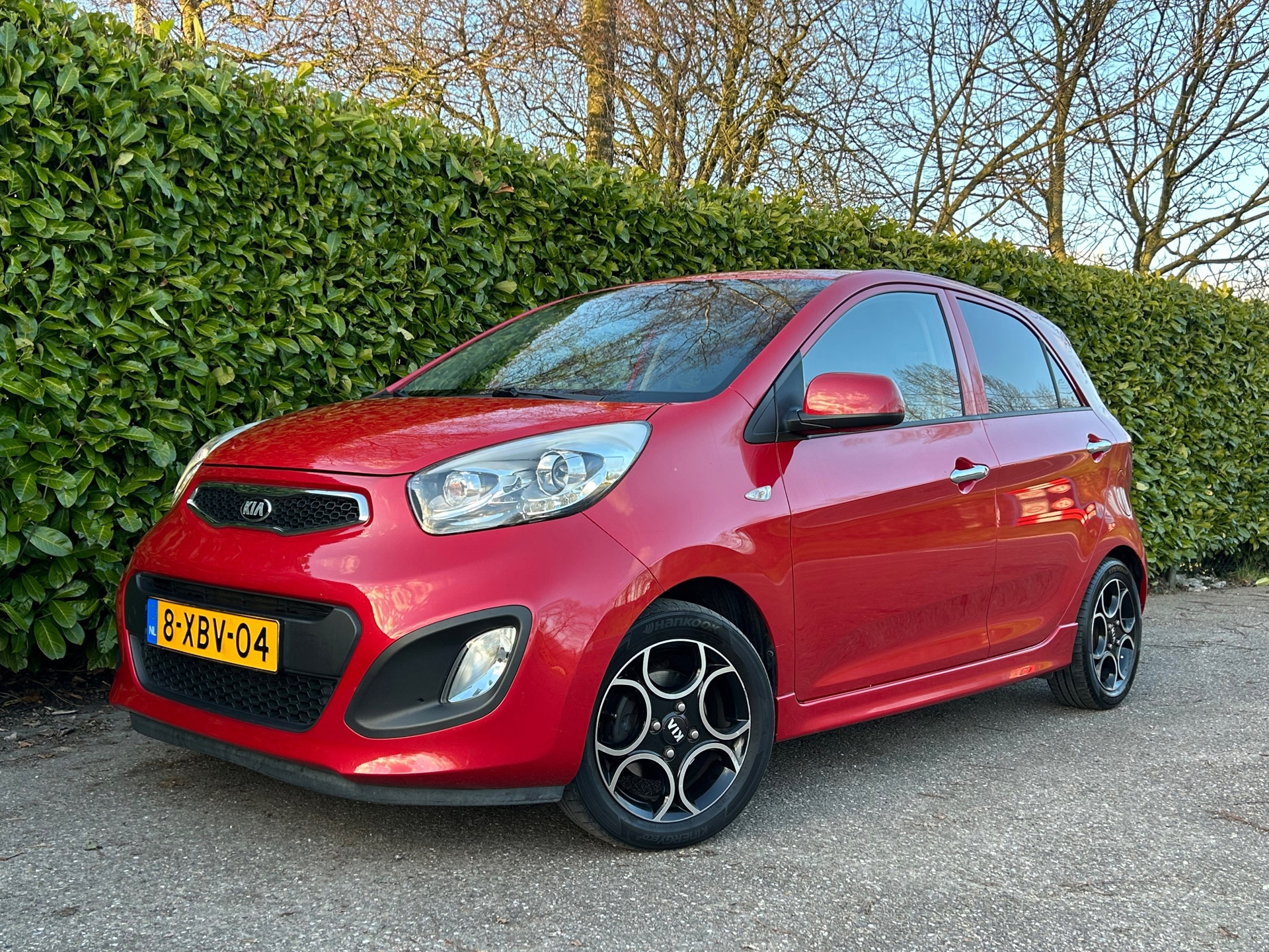 Kia Picanto 1.2 CVVT World Cup Edition | 4 Cilinder | H-Leder | Airco | 5 Zits | 14" Velgen | BT/AUX/USB | 42793568-0.jpg | Auto rijser