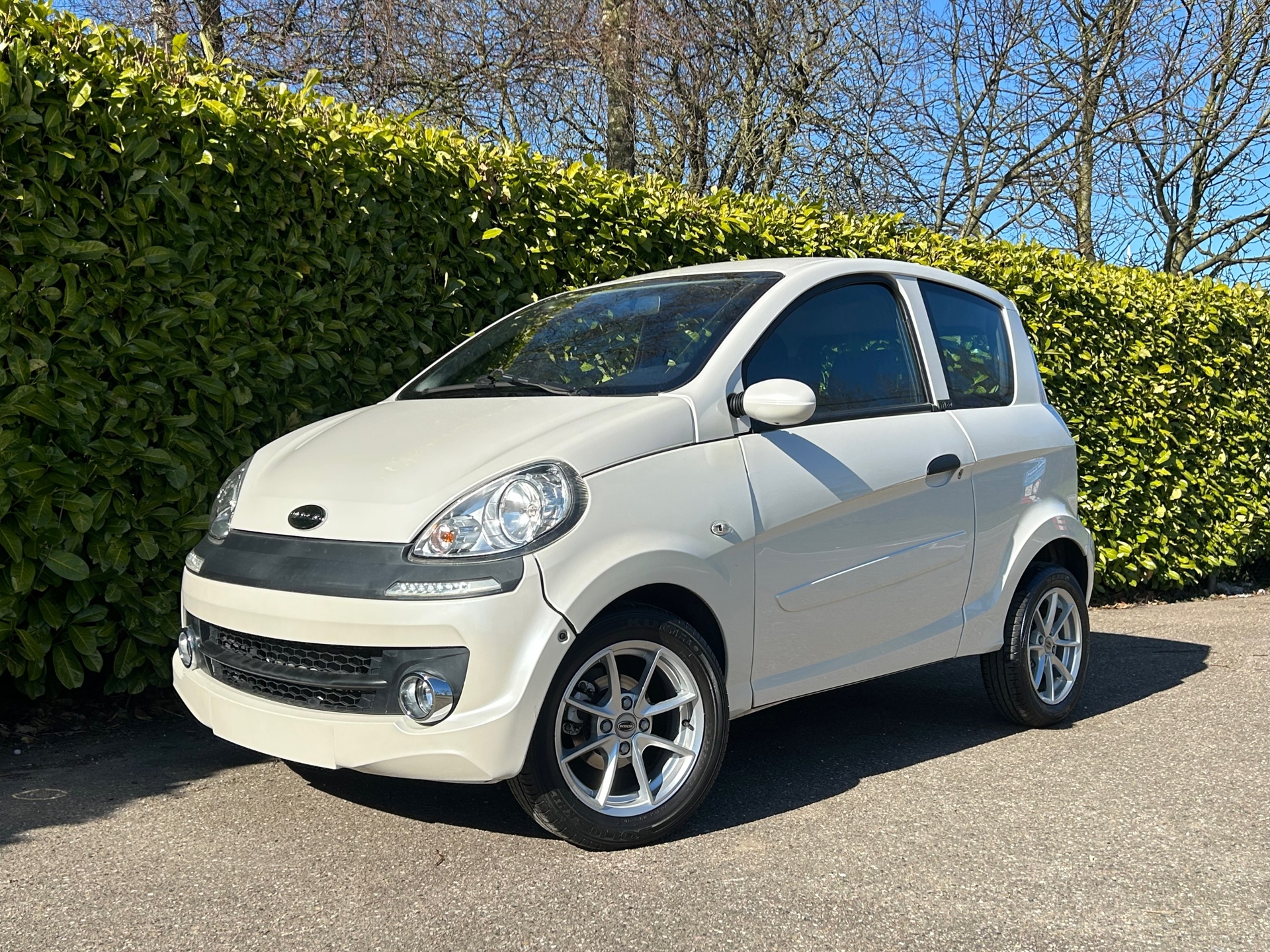 Microcar  Brommobiel M.GO S Automaat | Leder | 43601568-0.jpg | Auto rijser