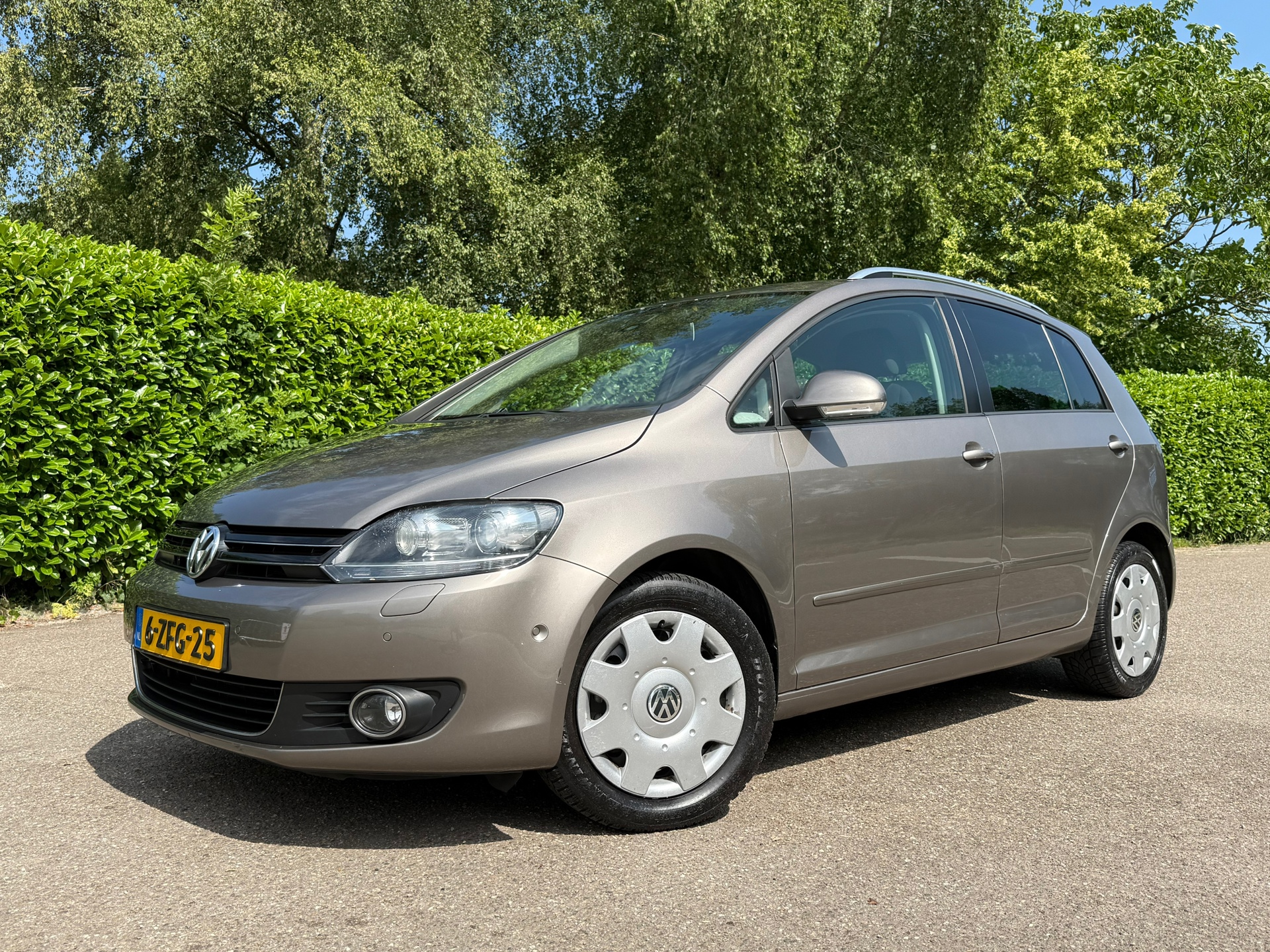 Volkswagen Golf Plus 1.4 TSI 160 PK Automaat | Camera | Navi | Trekhaak | Stoelverwarming | Clima | Velours | PDC | Cruise | 45387411-0.jpg | Auto rijser