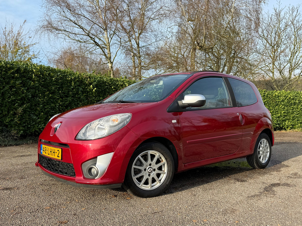 Renault Twingo 1.2-16V Automaat | Gas + Rem Handbediend | Panoramadak | Airco | 14" Velgen | Cruise | 48855603-0.jpg | Auto rijser