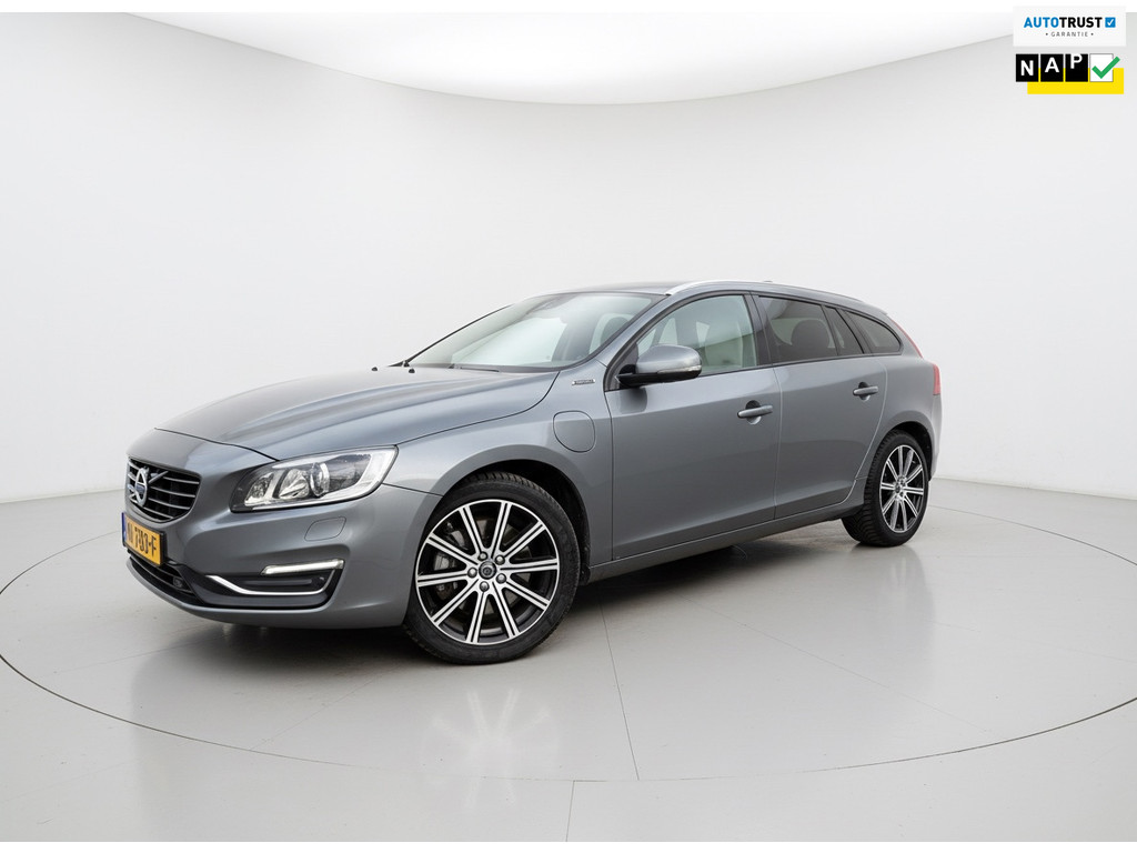 Volvo V60 2.4 D5 Twin Engine R-Design 50813913-0.jpg | Auto rijser