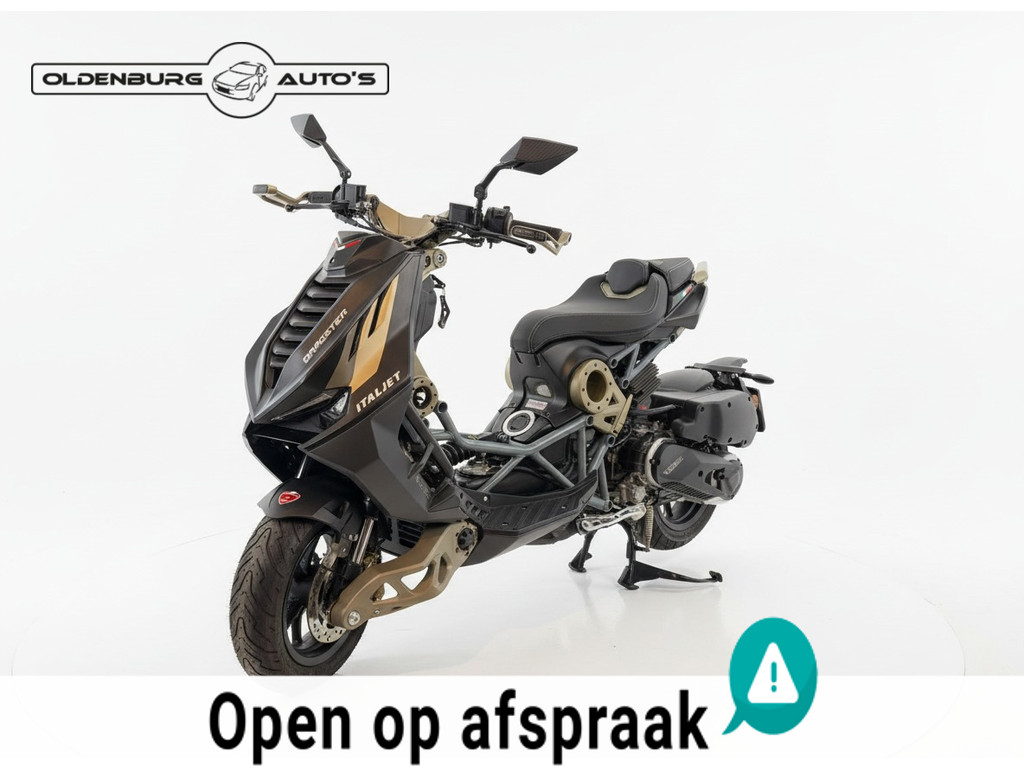 Italjet  Scooter Dragster 200 | o km 51467554-0.jpg | Auto rijser