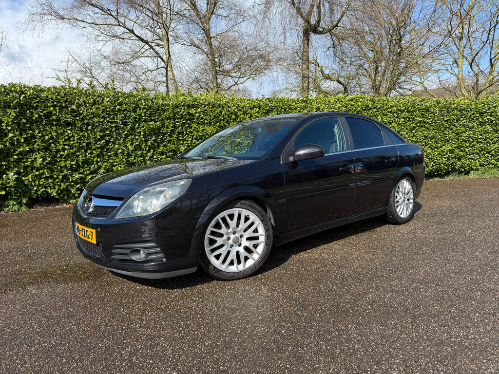 Opel Vectra GTS 1.8-16V Executive 52345288-0.jpg | Auto rijser