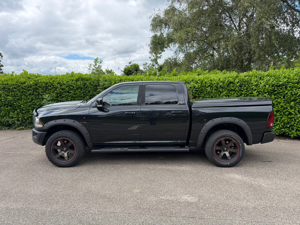 Dodge Ram 1500 5.7 V8 4x4 Quad Cab 6'4 Sport| MARGE AUTO 54306619-0.jpg | Auto rijser
