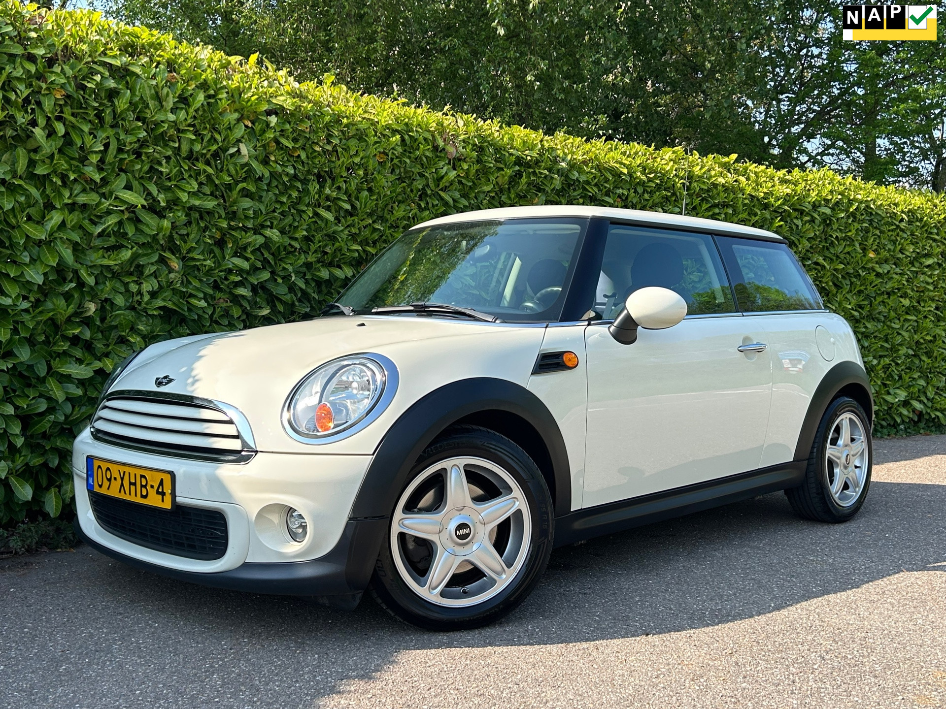 MINI Mini 1.6 One MINIMALIST Business Line | slechts 111.549 km | NL Auto | 2e Eigenaar | Airco | 16" Velgen | Cruise | 44672880-0.jpg | Auto rijser